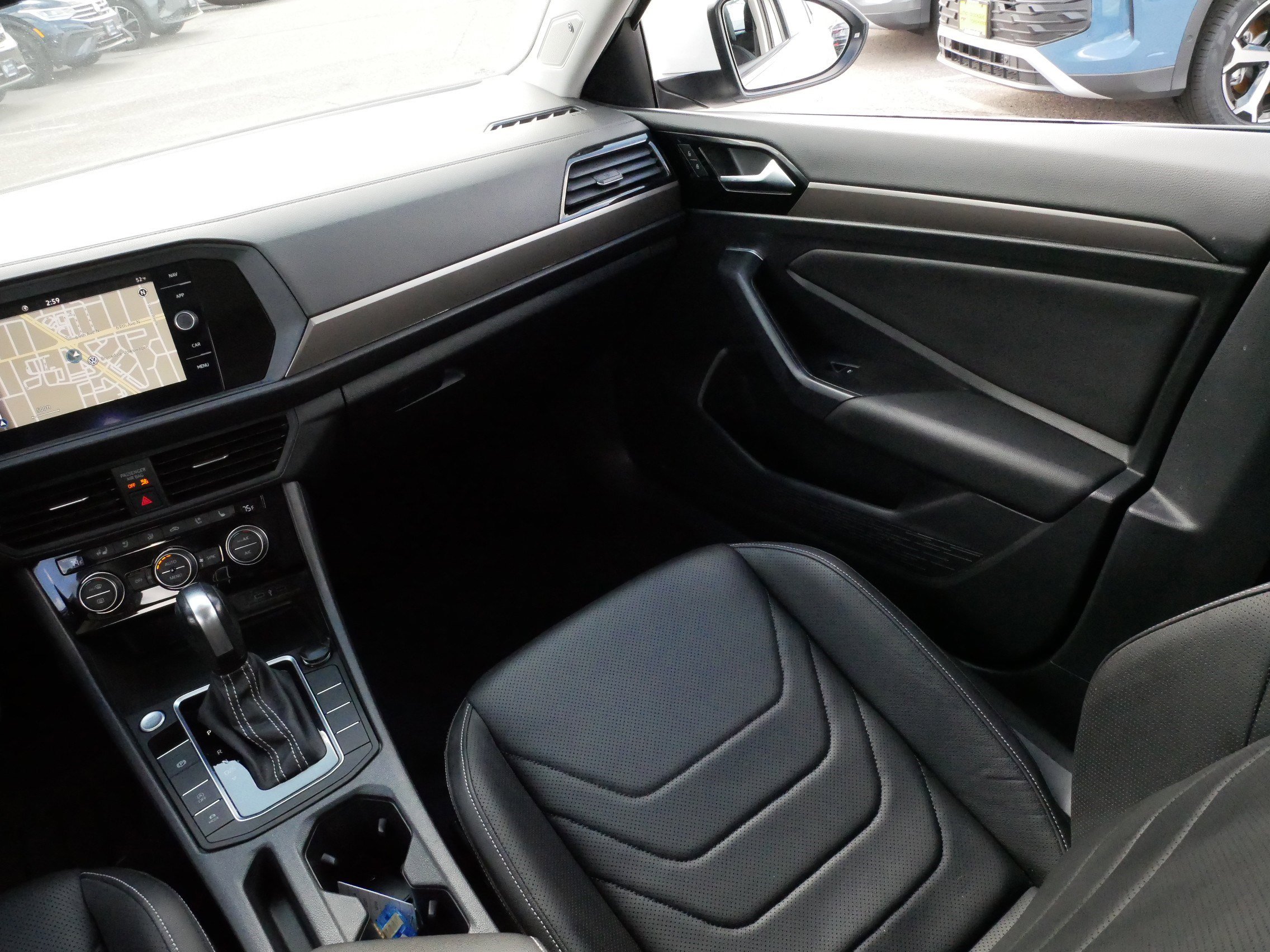 Used 2021 Volkswagen Jetta SEL Premium FWD image 11
