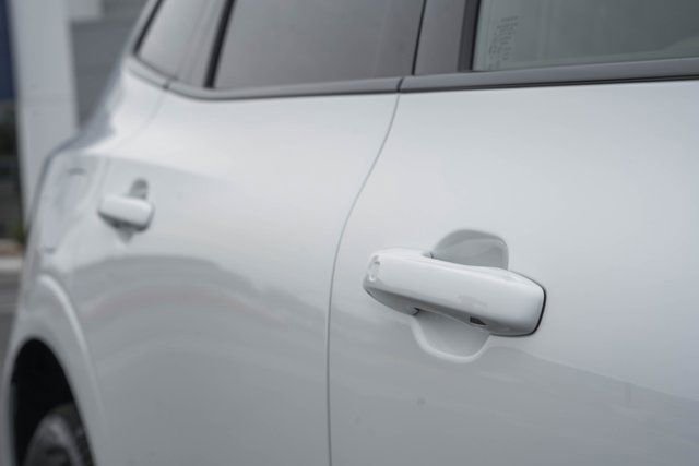 New 2026 Volvo XC60 B5 Plus w/ Protection Package Premier image 17