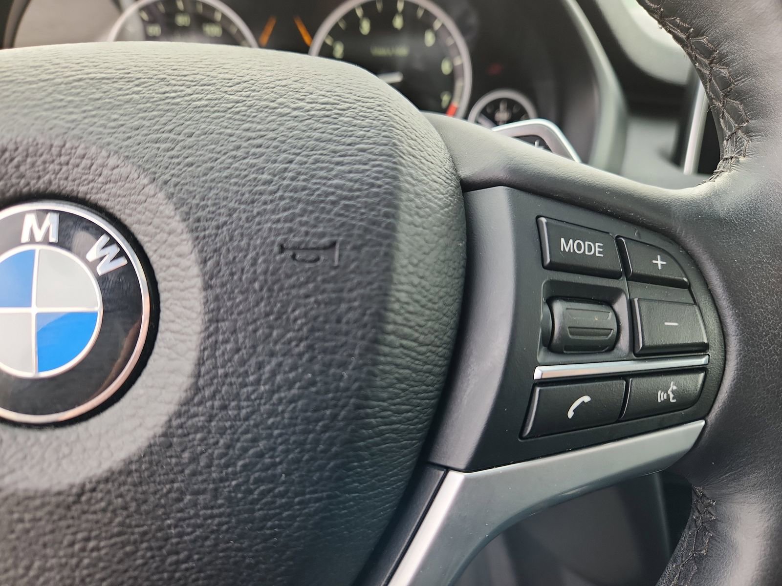 Used 2018 BMW X5 xDrive35i w/ M Sport Package image 21