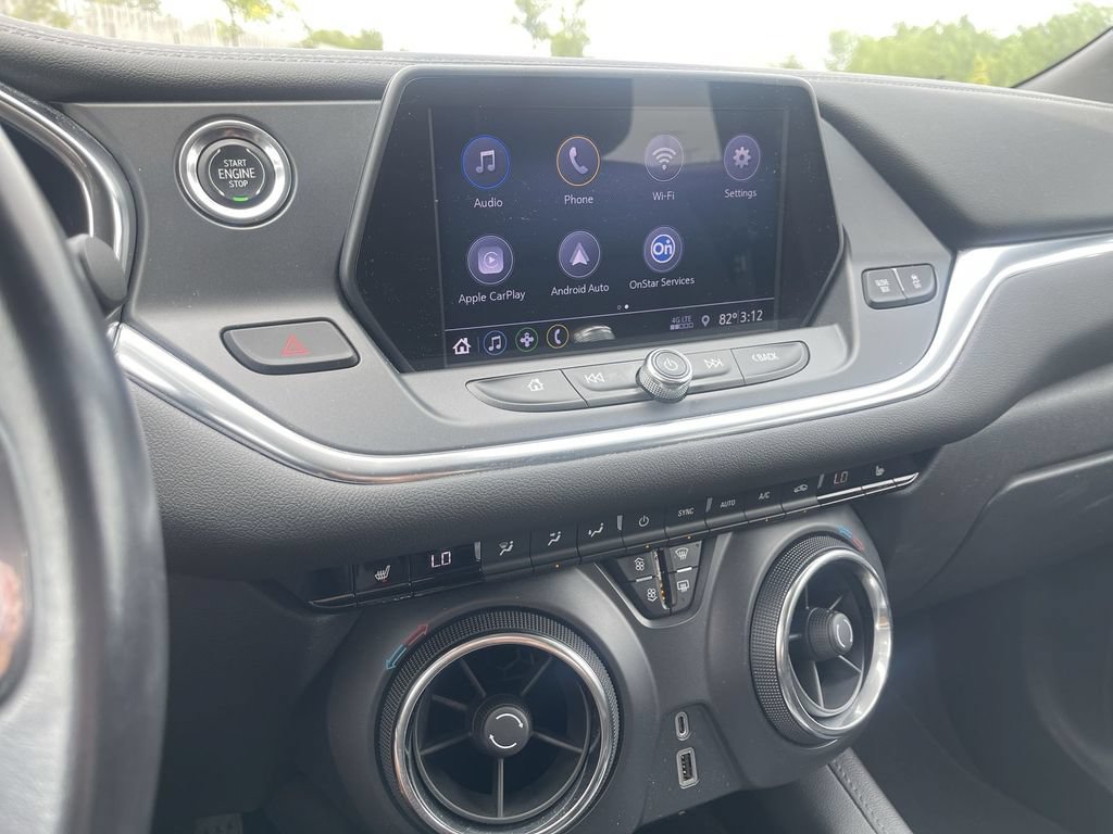 Used 2019 Chevrolet Blazer LT FWD image 26