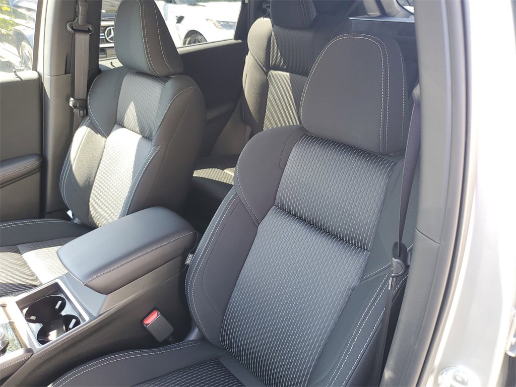 New 2025 Mitsubishi Outlander ES image 20