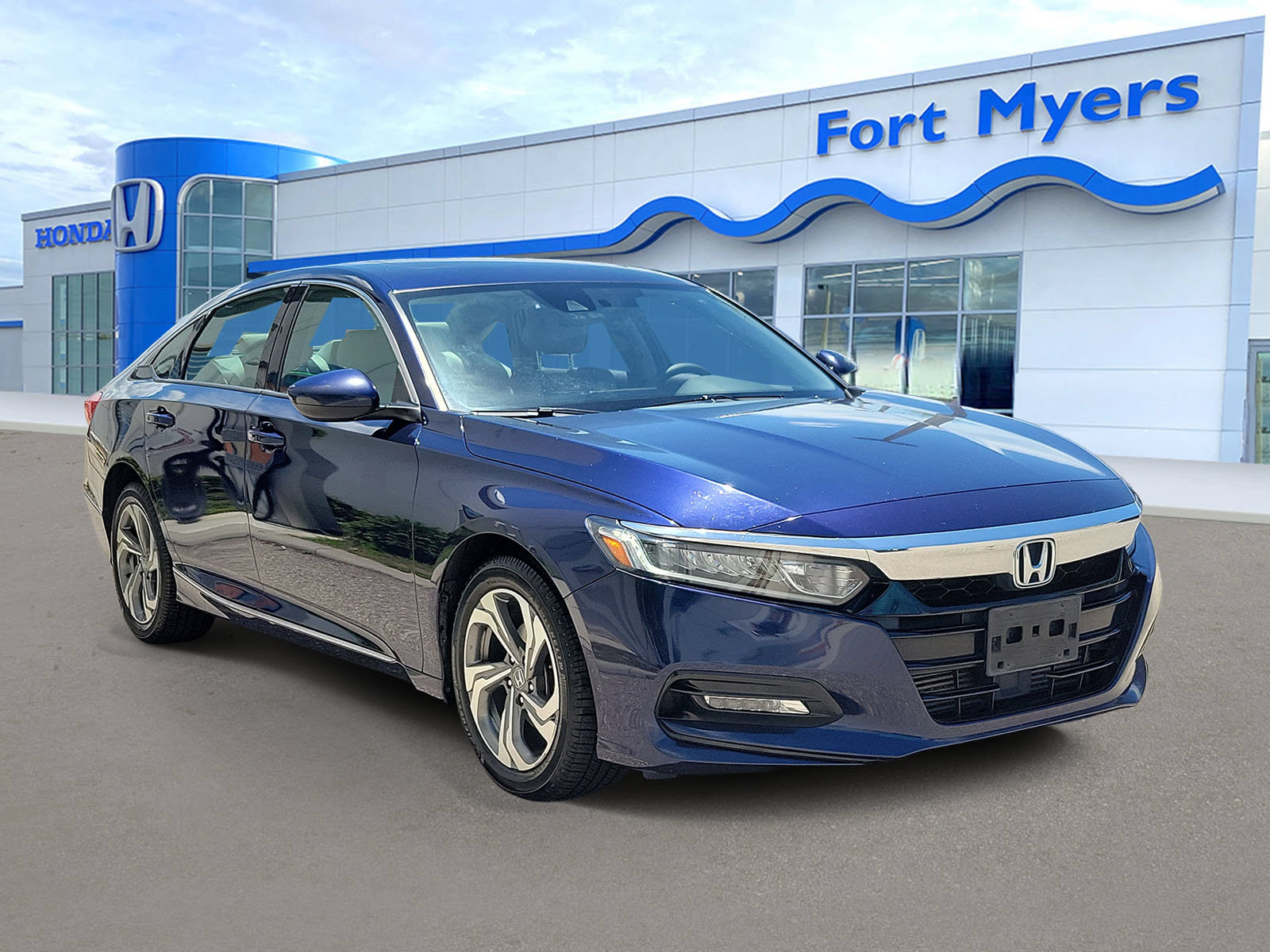 Used 2020 Honda Accord EX image 1