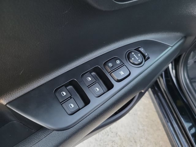 Used 2023 Kia Rio LX FWD image 13