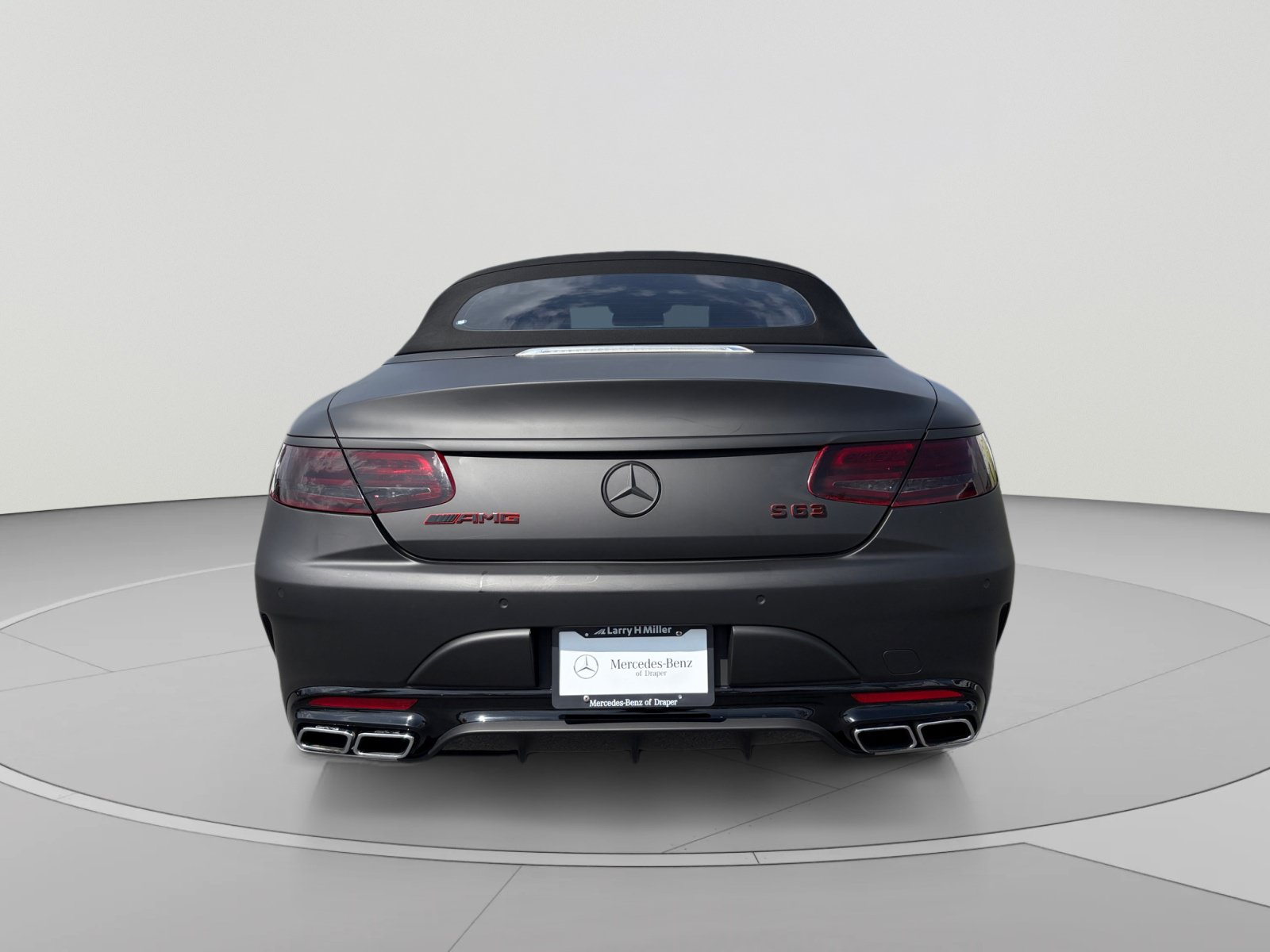 Used 2017 Mercedes-Benz S 63 AMG 4MATIC Cabriolet image 4