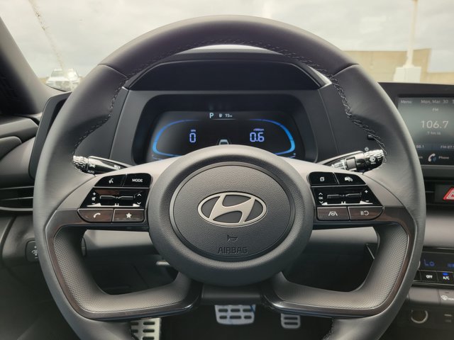 New 2026 Hyundai Elantra SEL Sport FWD image 13