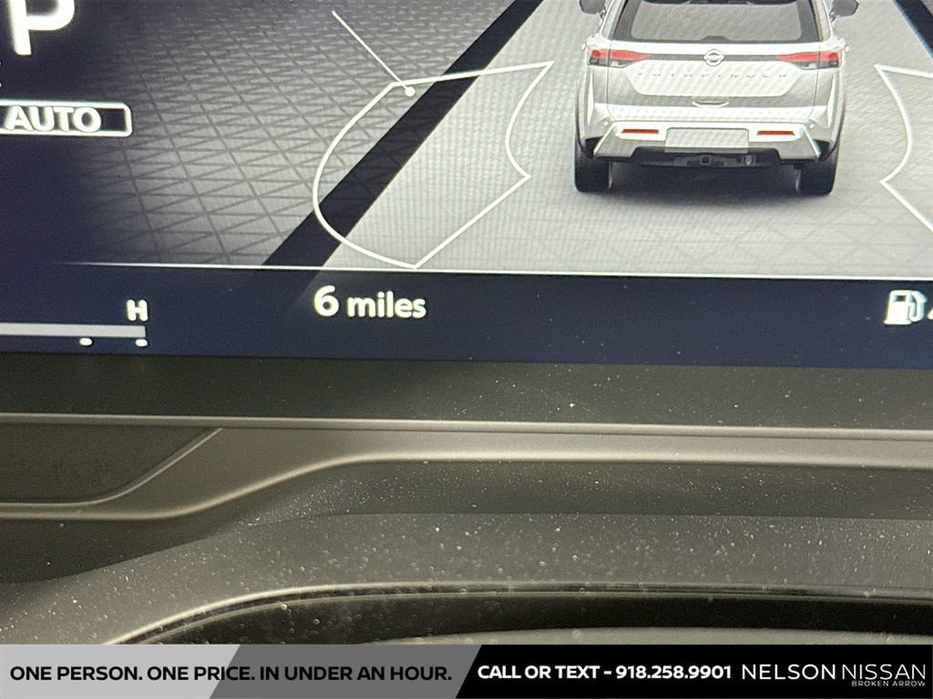New 2026 Nissan Pathfinder Platinum image 12