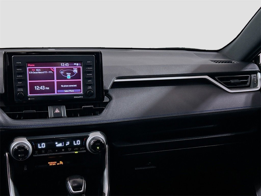 Used 2022 Toyota RAV4 SE image 19