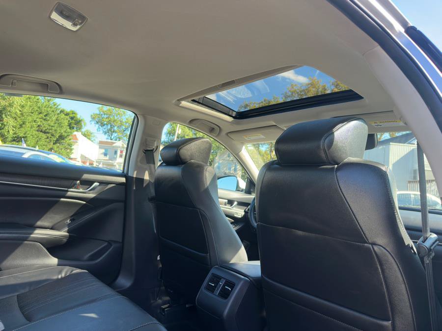 Used 2019 Honda Accord EX-L image 18