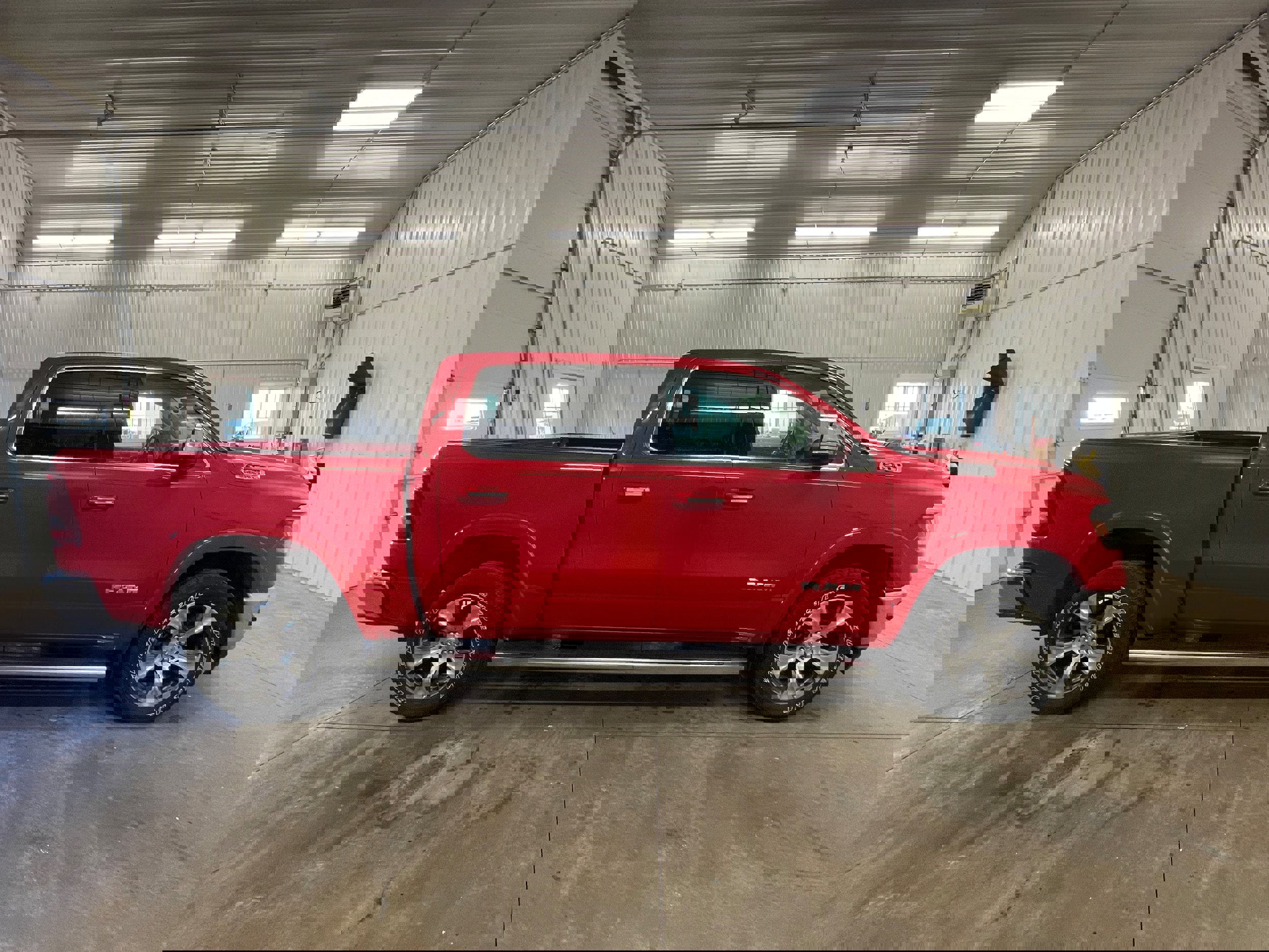 Used 2022 RAM 1500 Laramie image 6