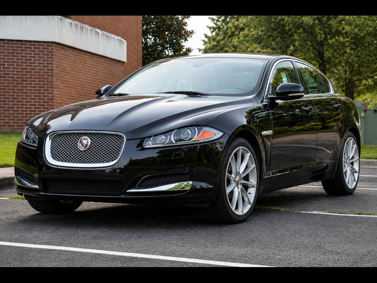 Used 2015 Jaguar XF Portfolio AWD/4WD image 1