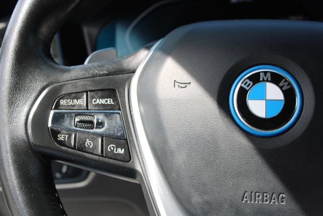 Used 2022 BMW 330e w/ Convenience Package RWD image 21
