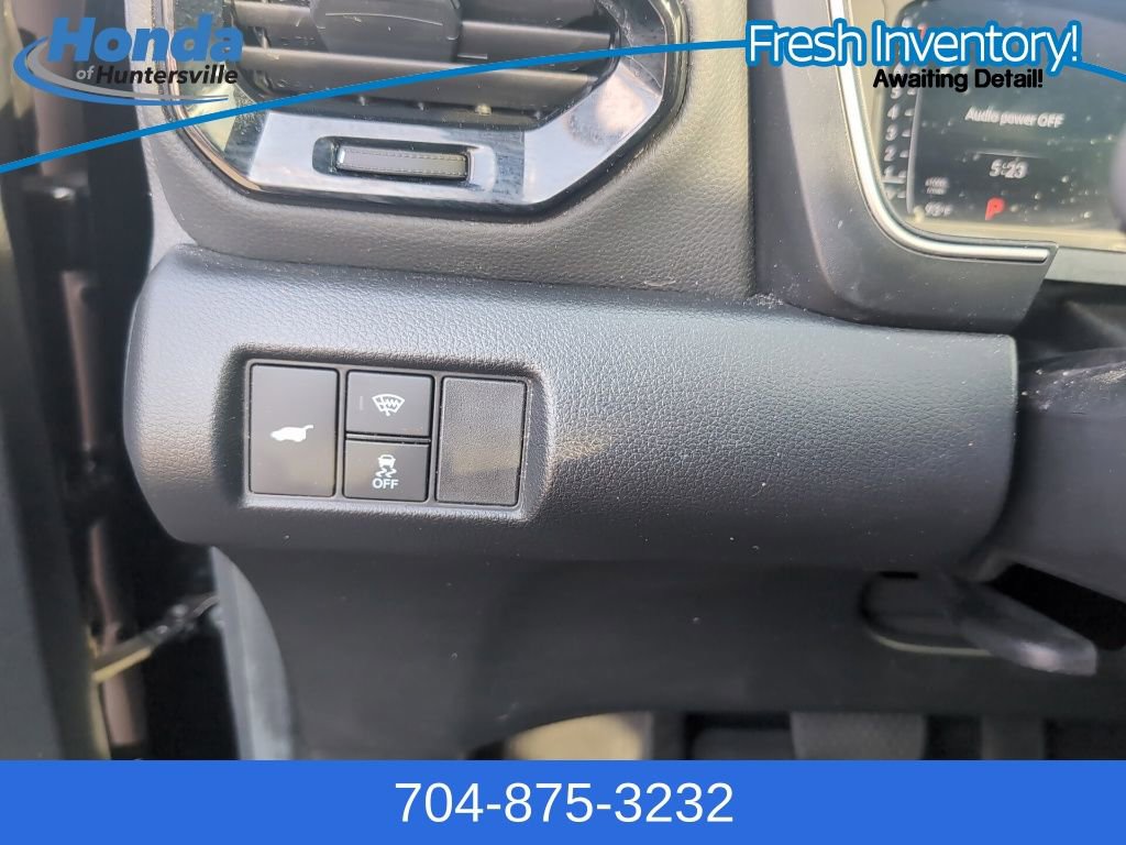 Used 2025 Honda Pilot Black Edition image 25