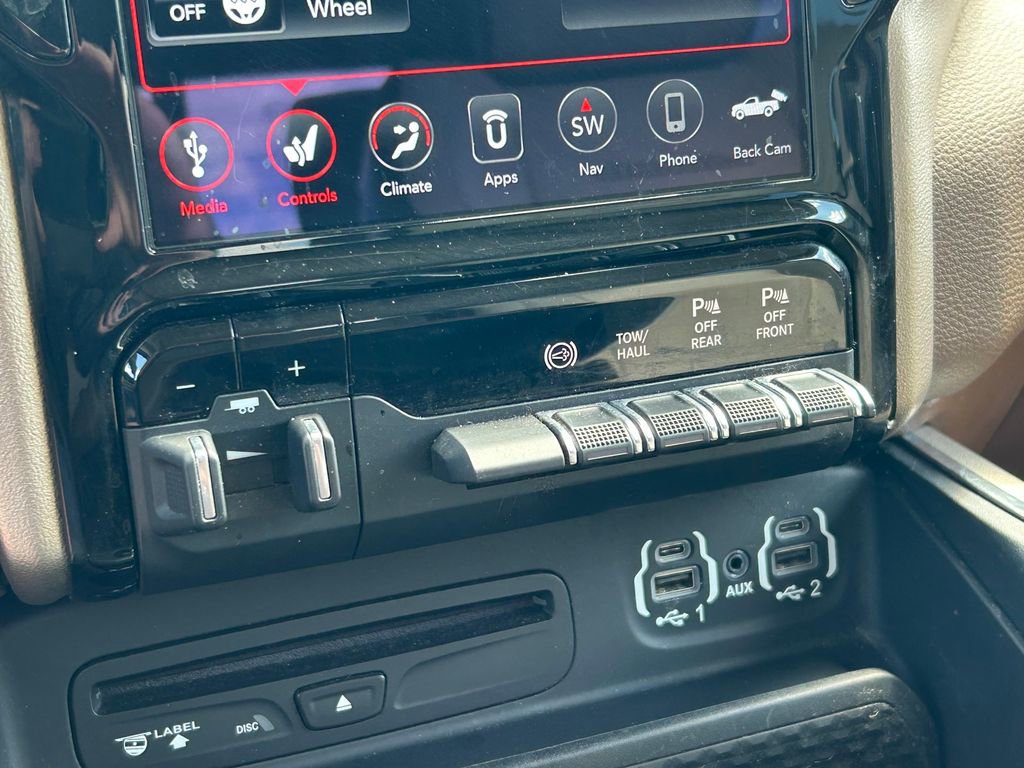 Used 2019 RAM 2500 Laramie AWD/4WD image 36