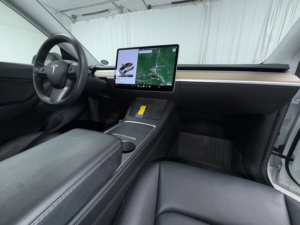 Used 2021 Tesla Model Y Performance AWD/4WD image 19