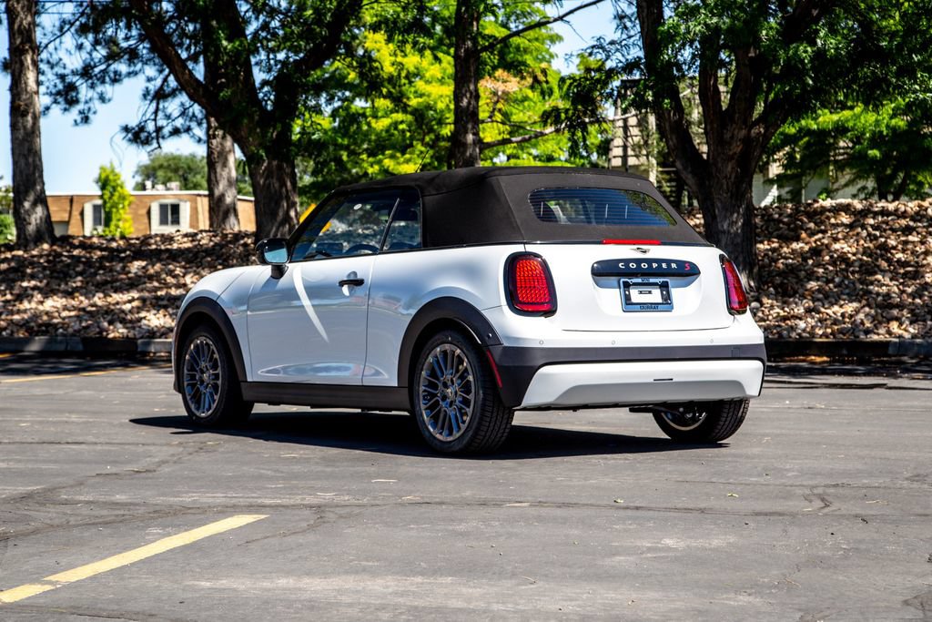 New 2026 MINI Cooper S FWD image 3