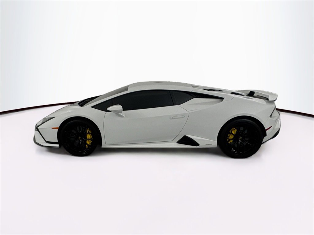 Used 2023 Lamborghini Huracan Tecnica image 8
