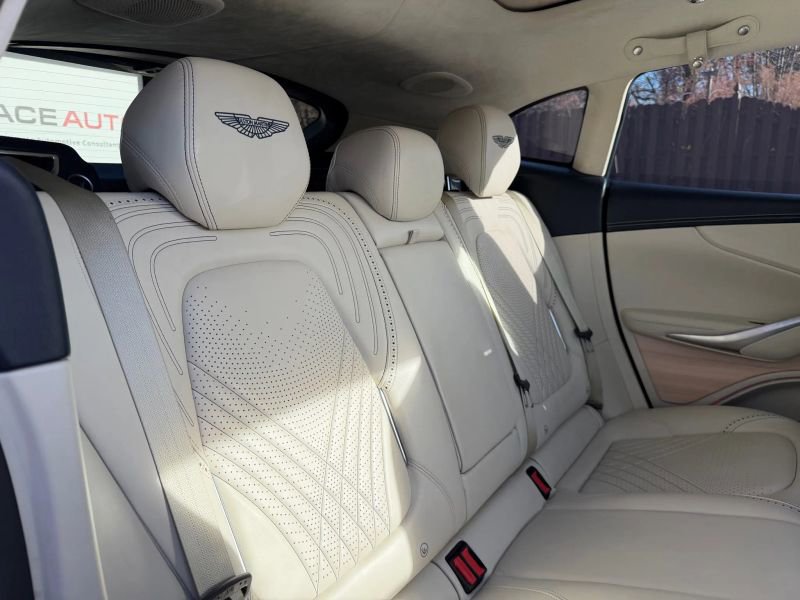 Used 2021 Aston Martin DBX Sport Utility 4D image 27