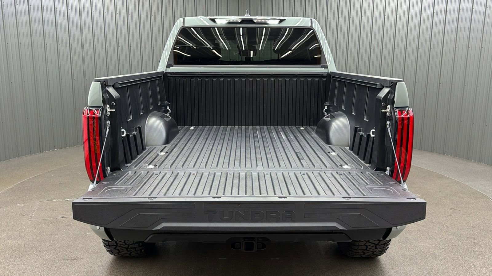 Used 2024 Toyota Tundra SR5 w/ SR5 Premium Package image 18