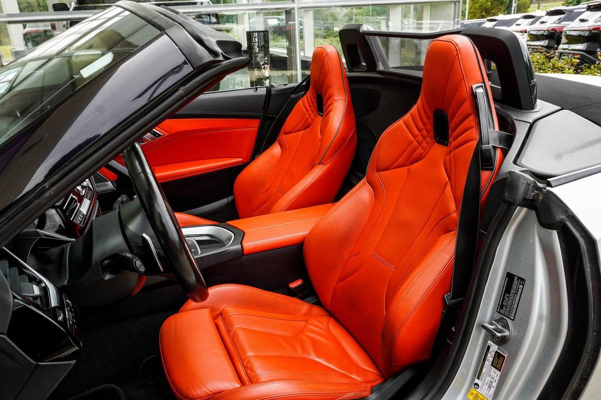 Used 2020 BMW Z4 sDrive30i w/ Executive Package RWD image 36