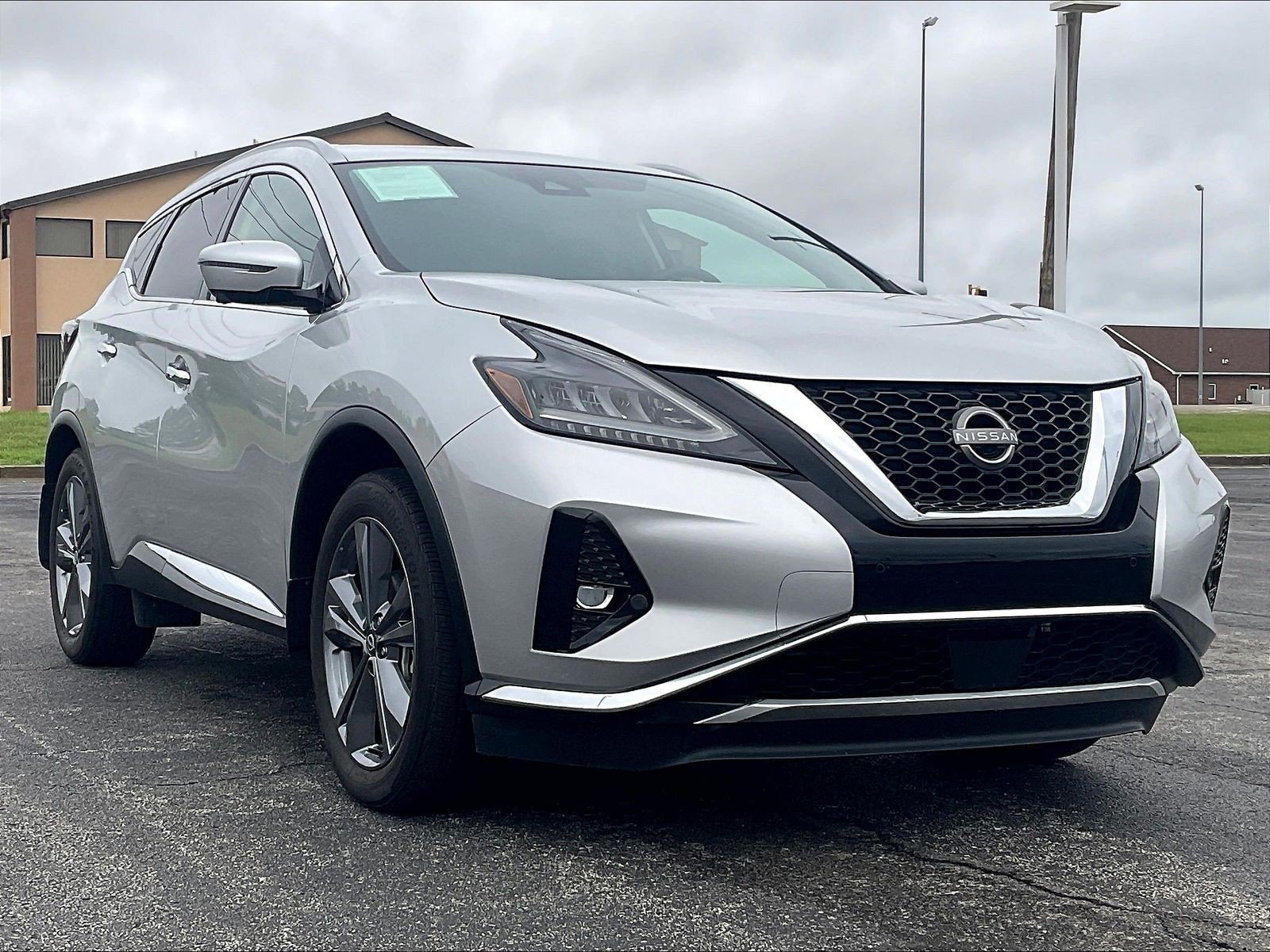 Used 2024 Nissan Murano Platinum w/ Cargo Package