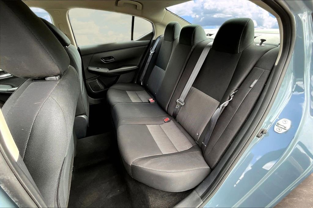 Used 2024 Nissan Sentra SV image 24