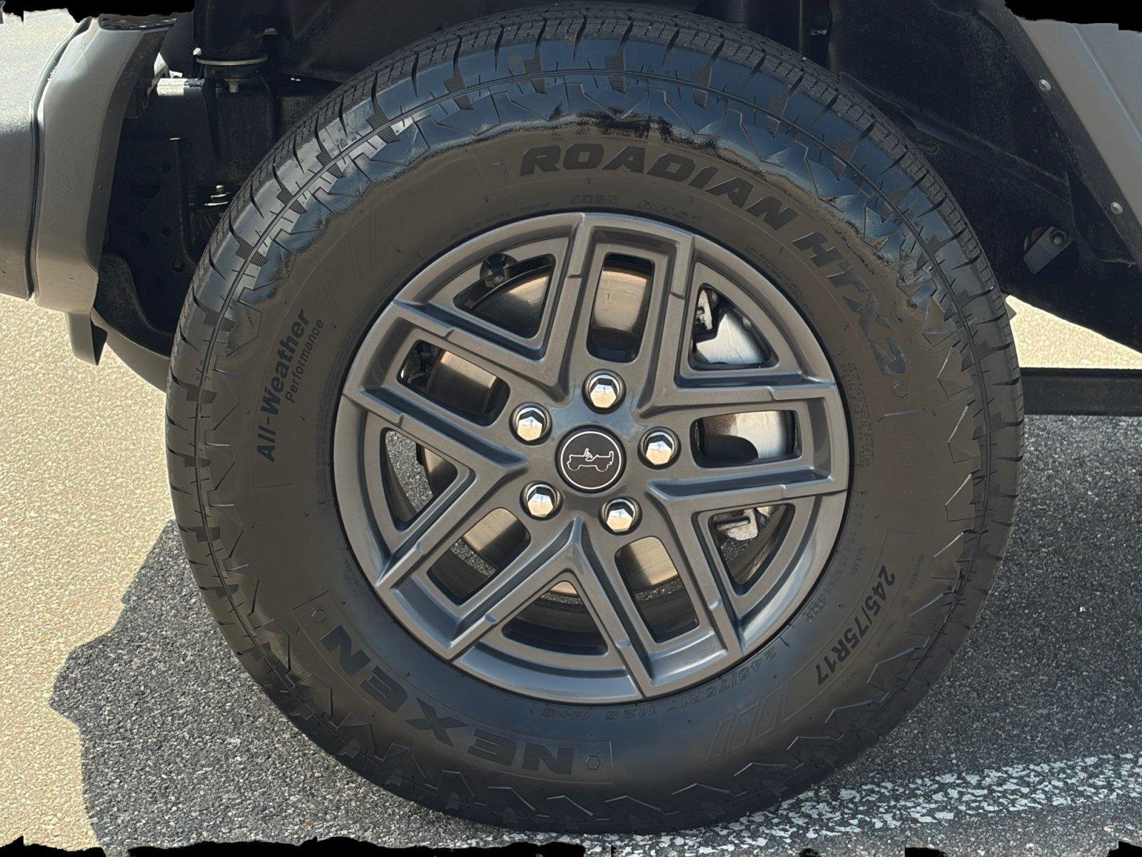 Used 2024 Jeep Wrangler Unlimited Sport AWD/4WD image 12