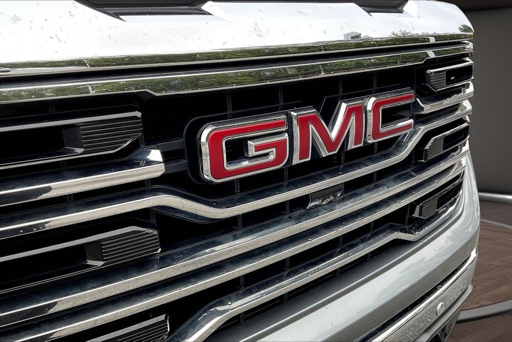 Used 2023 GMC Sierra 1500 SLT w/ SLT Premium Plus Package RWD image 37