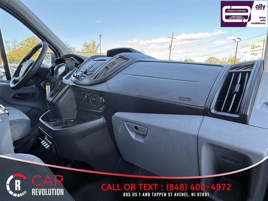 Used 2019 Ford Transit 250 148 Low Roof RWD image 24