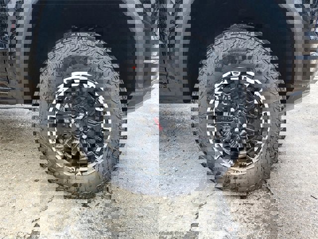 New 2026 GMC Canyon AT4 image 6