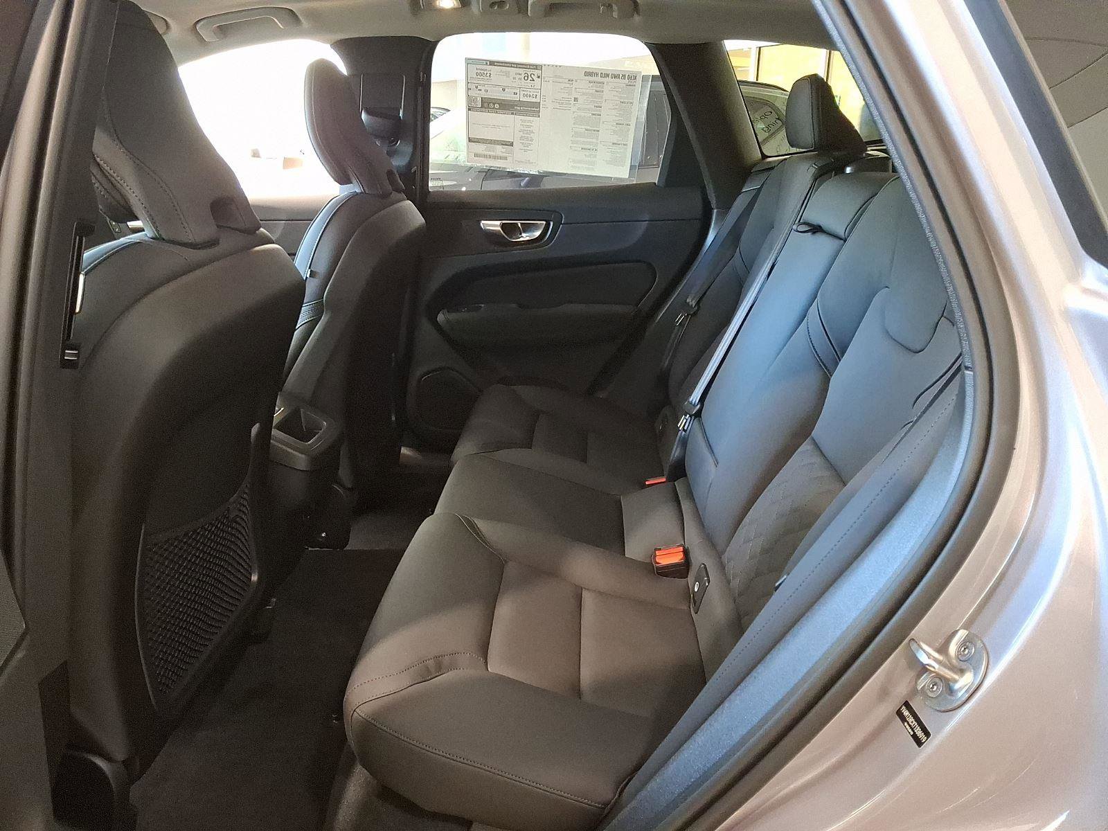 Certified 2026 Volvo XC60 B5 Plus w/ Protection Package Premier AWD/4WD image 6