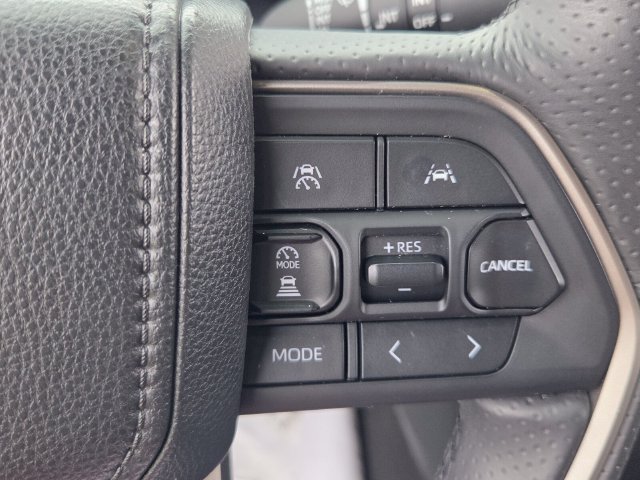 Used 2026 Toyota 4Runner TRD Off-Road Premium AWD/4WD image 24