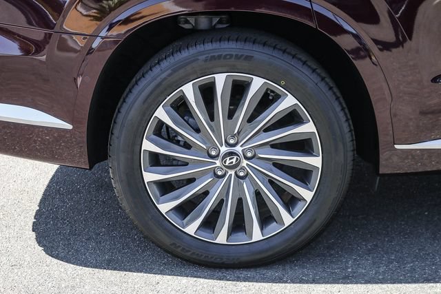 Certified 2024 Hyundai Palisade Calligraphy FWD image 14