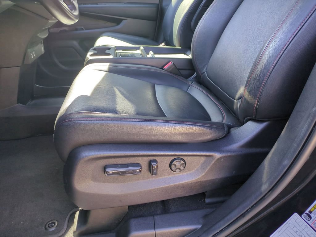 Used 2025 Honda Odyssey Sport-L image 14