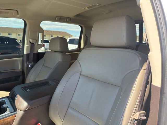 Used 2018 GMC Sierra 1500 SLT w/ SLT Premium Package image 18