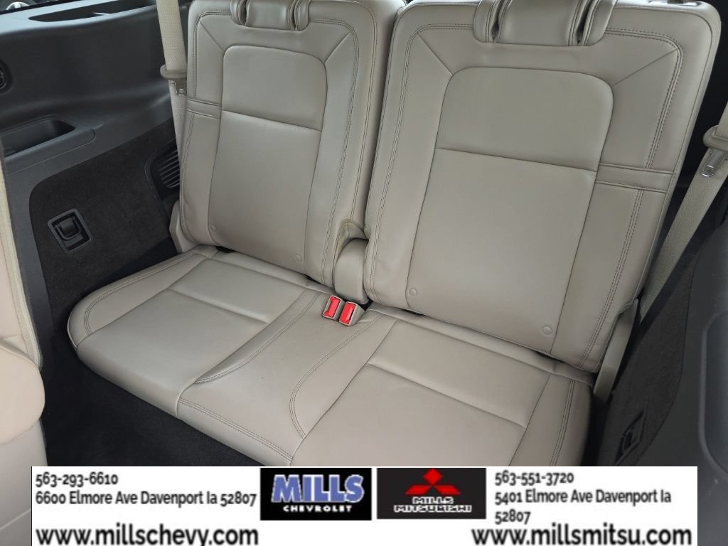 Used 2021 Lincoln Aviator Reserve w/ Equipment Group 201A AWD/4WD image 17