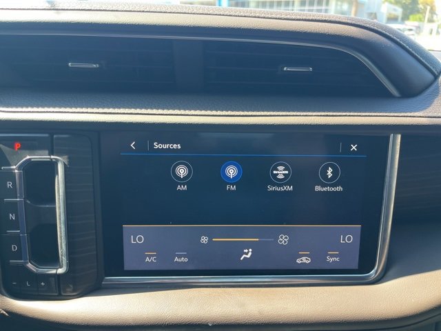 Used 2021 GMC Yukon XL Denali w/ Denali Premium Package image 29