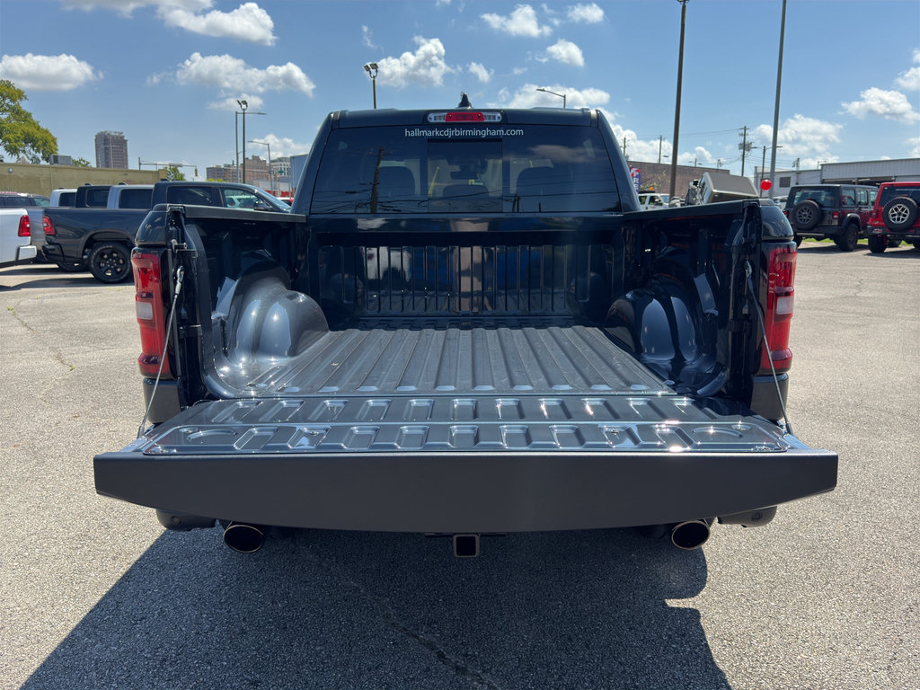 New 2026 RAM 1500 Express AWD/4WD image 9
