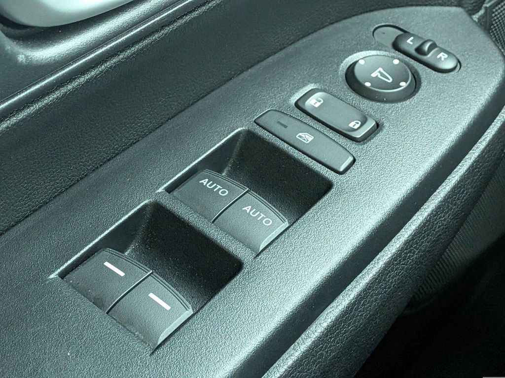 Used 2022 Honda CR-V Special Edition image 25