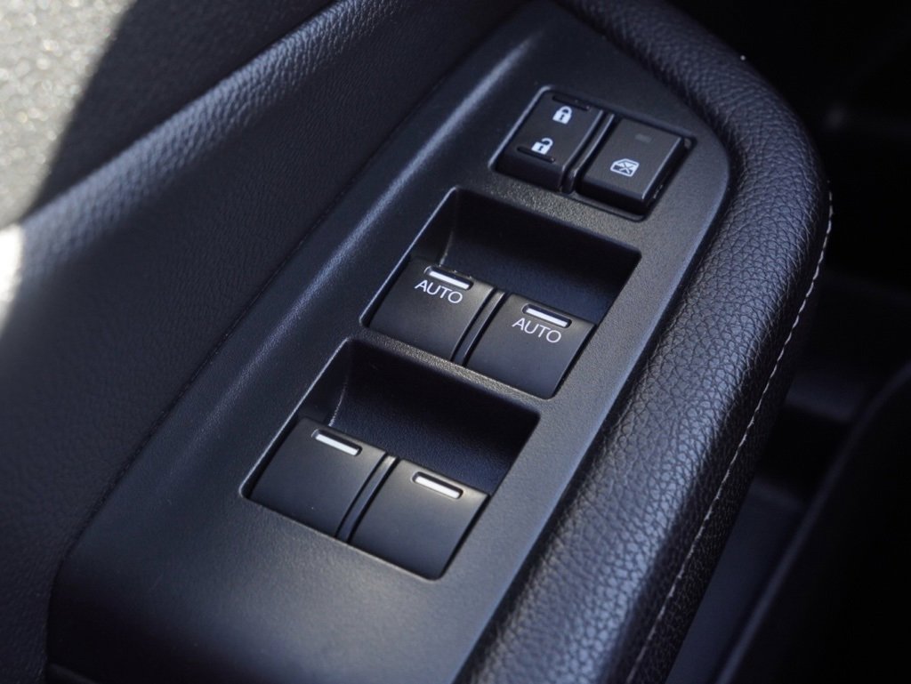 Used 2023 Honda Passport EX-L image 10