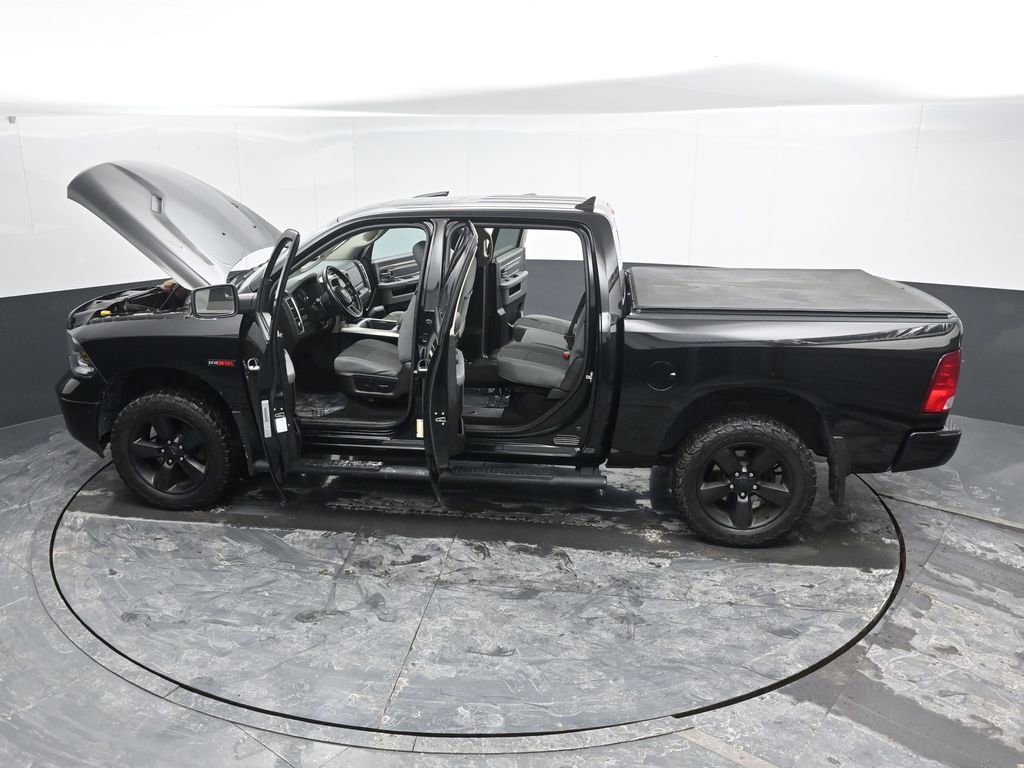 Used 2019 RAM 1500 Classic SLT w/ Black Appearance Group image 57