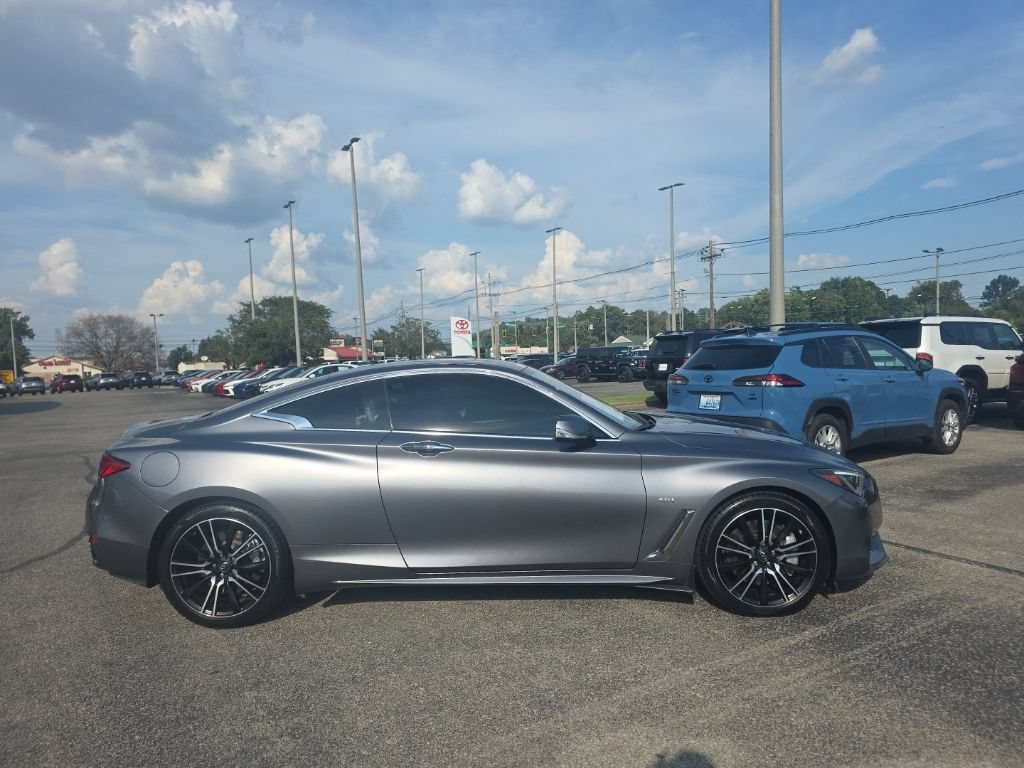 Used 2018 INFINITI Q60 3.0t Sport w/ Sensory Package 3.0T Sport AWD/4WD image 3