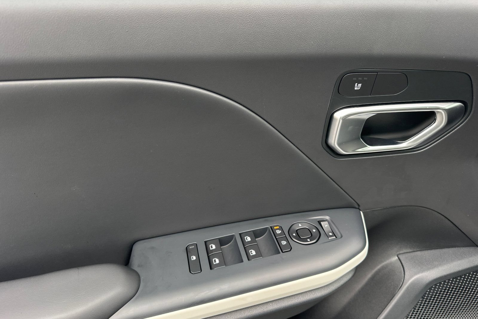 New 2026 Kia K4 GT-Line Turbo FWD image 11