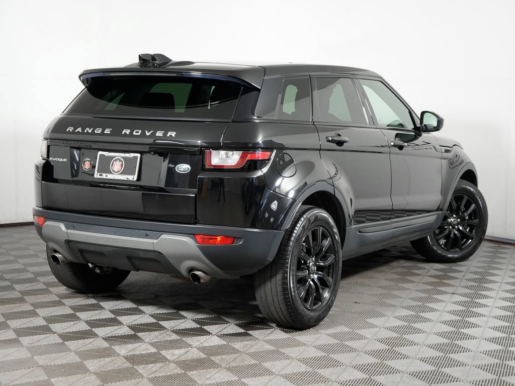 Used 2019 Land Rover Range Rover Evoque image 7