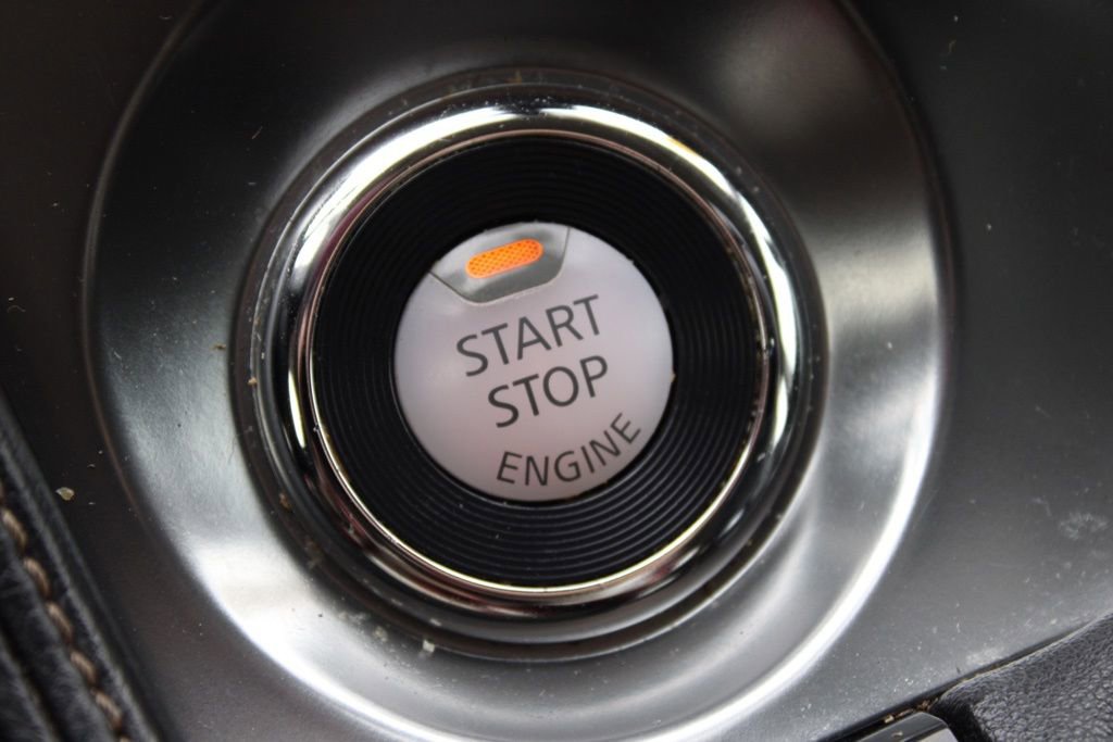 Used 2017 Nissan Maxima Platinum image 31