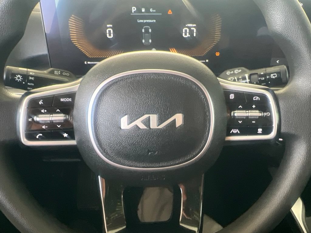 Certified 2024 Kia Sorento LX FWD image 53