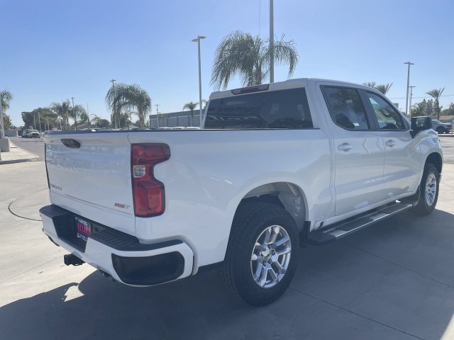 Used 2024 Chevrolet Silverado 1500 RST w/ Z71 Off-Road Package AWD/4WD image 8