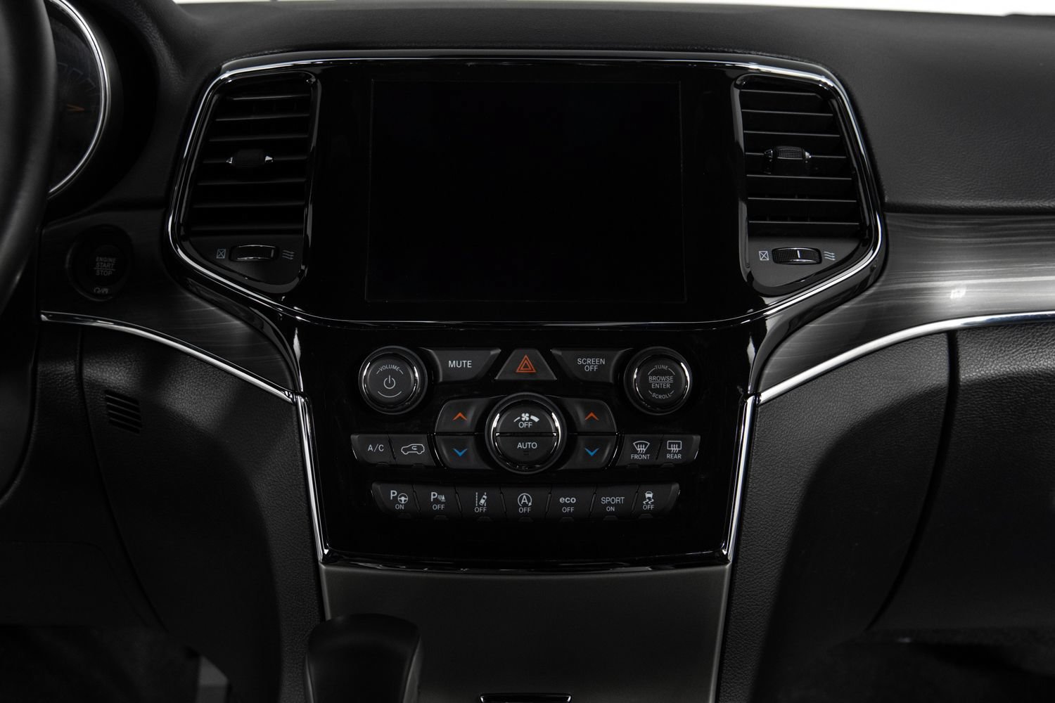 Used 2021 Jeep Grand Cherokee Limited AWD/4WD image 35