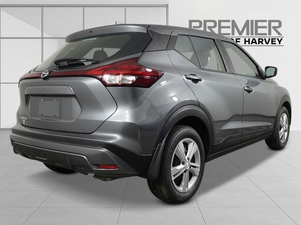 New 2025 Nissan Kicks Play S image 5