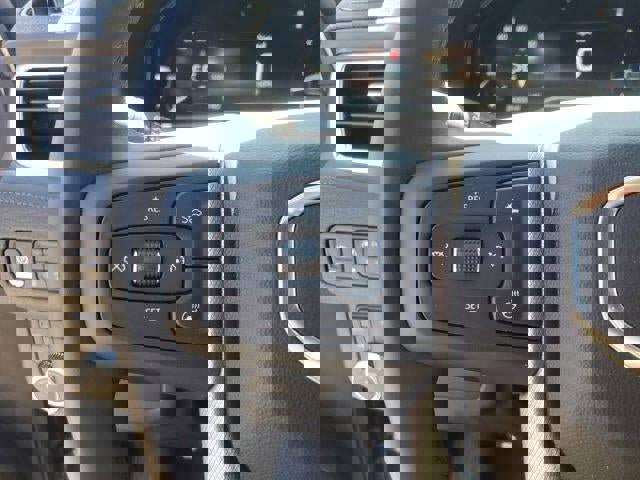 Used 2024 GMC Yukon Denali image 21