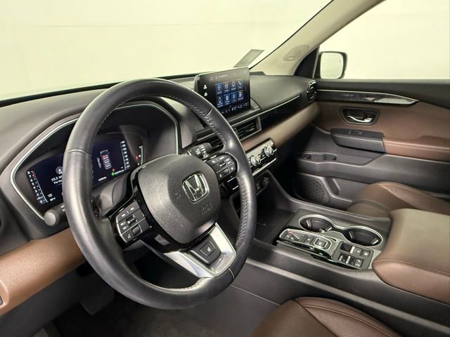 Used 2024 Honda Pilot Elite image 16